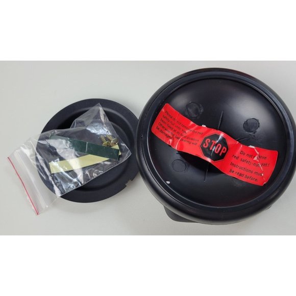 Vtg NIOB The Club Safety Street No Spill Pivoting Cup Drink Holder 91005 - Picture 10 of 10